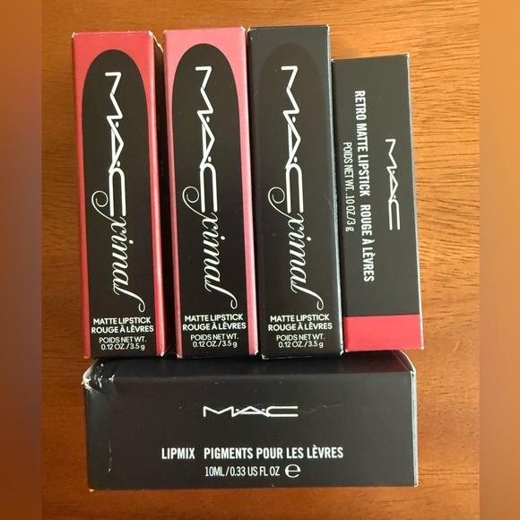 MAC Matte Lipstick Set